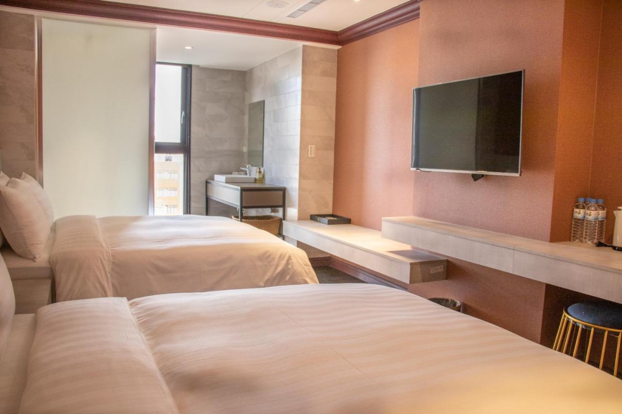Q21 Hotel Kaohsiung Dış mekan fotoğraf
