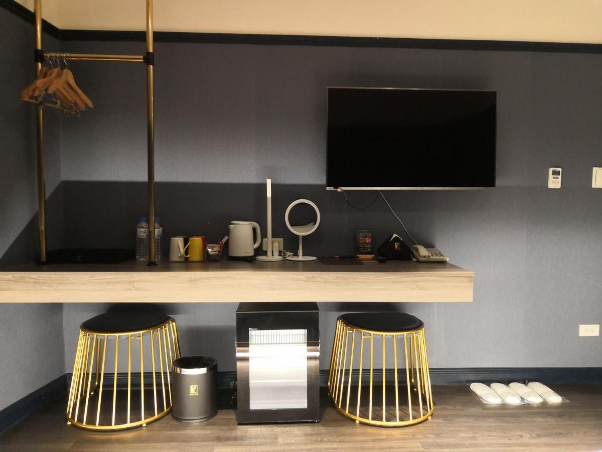Q21 Hotel Kaohsiung Dış mekan fotoğraf