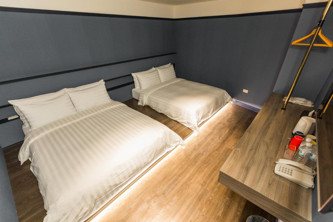 Q21 Hotel Kaohsiung Dış mekan fotoğraf