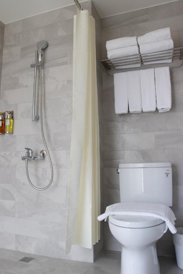 Q21 Hotel Kaohsiung Dış mekan fotoğraf