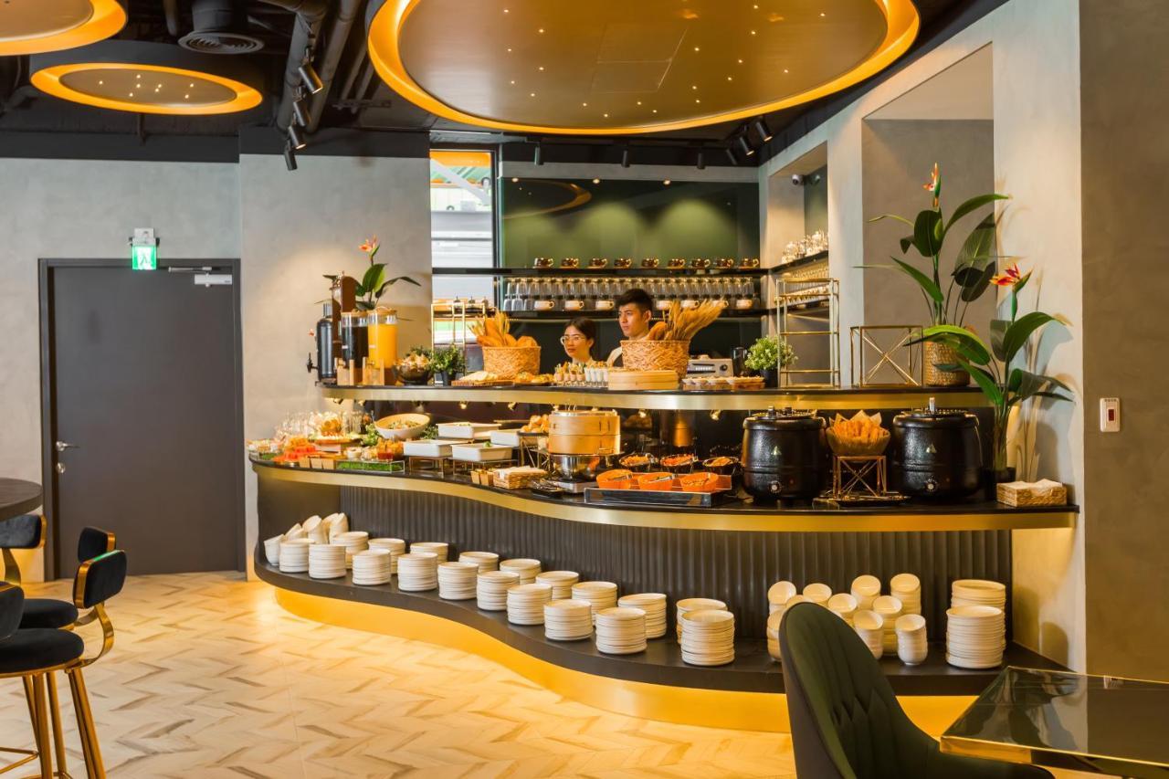 Q21 Hotel Kaohsiung Dış mekan fotoğraf