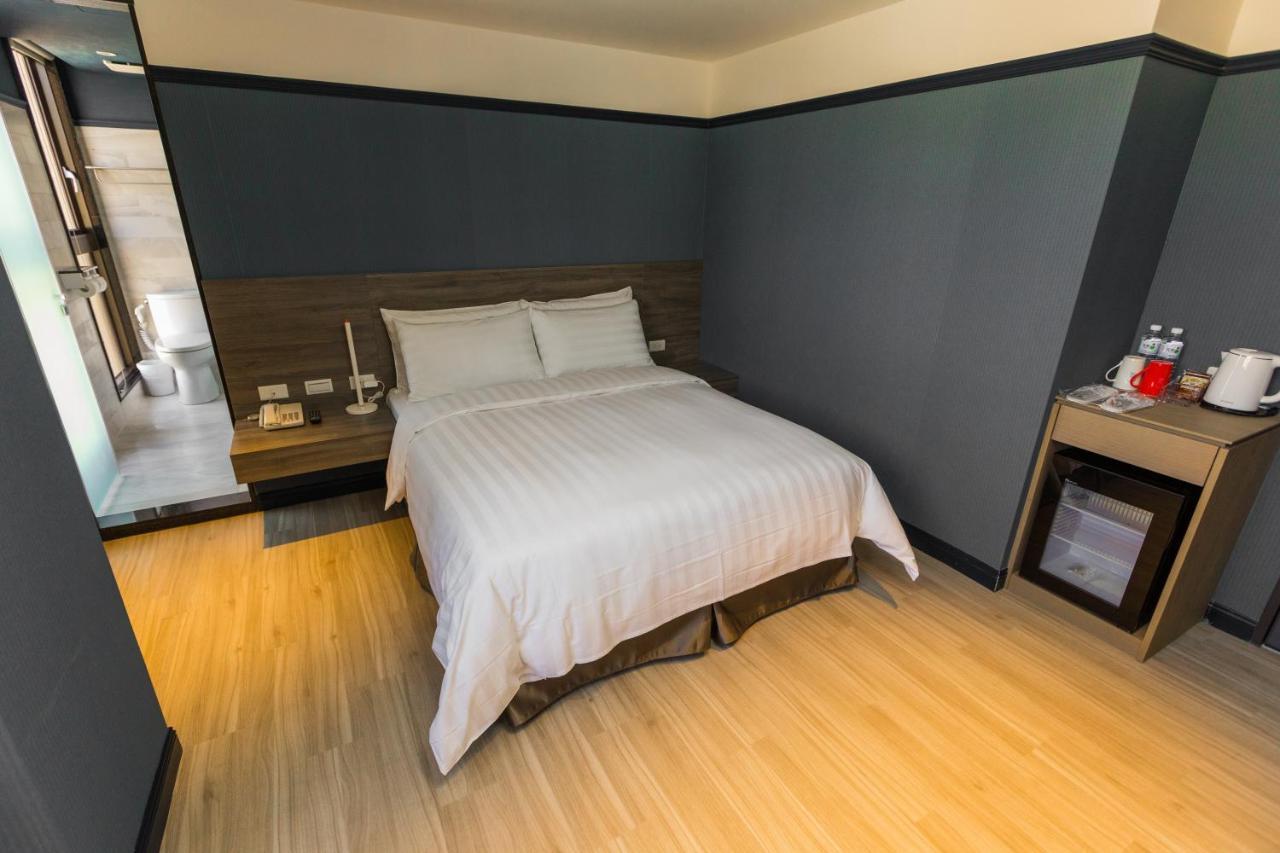 Q21 Hotel Kaohsiung Dış mekan fotoğraf