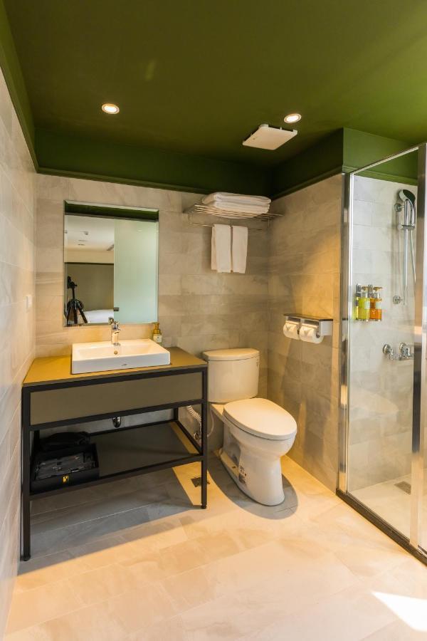 Q21 Hotel Kaohsiung Dış mekan fotoğraf
