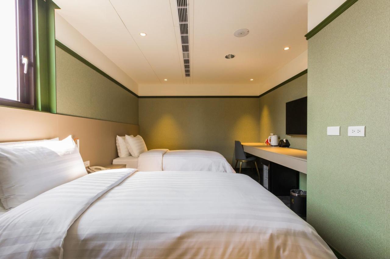 Q21 Hotel Kaohsiung Dış mekan fotoğraf